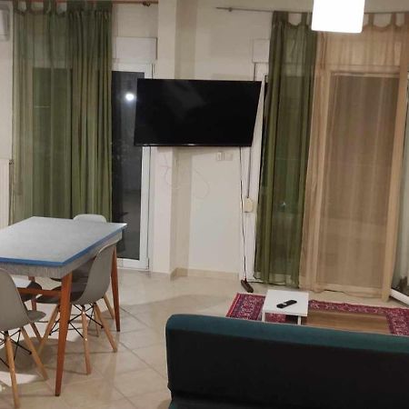 Pylaia Comfortable Apartment 2 Солун Екстериор снимка